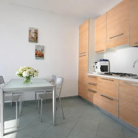 Appartamento Vista Mare Panoramica - Terrazza - Relax Totale - Wi-fi Ospedaletti