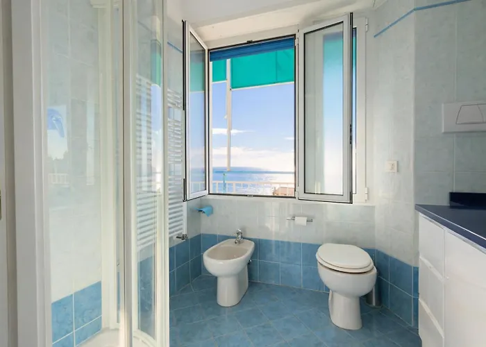 Splendido Attico Vista Mare Ospedaletti